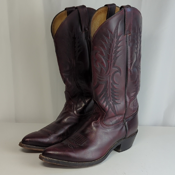 Tony Lama Western Embroidered Burgundy Stitched Men's Cowboy Boots | Size 9 - Picture 1 of 15